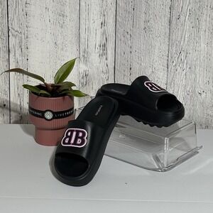 Bebe Womens Slide Black And Pink Sandals size With 3D Logo Pool, Beach, Casual